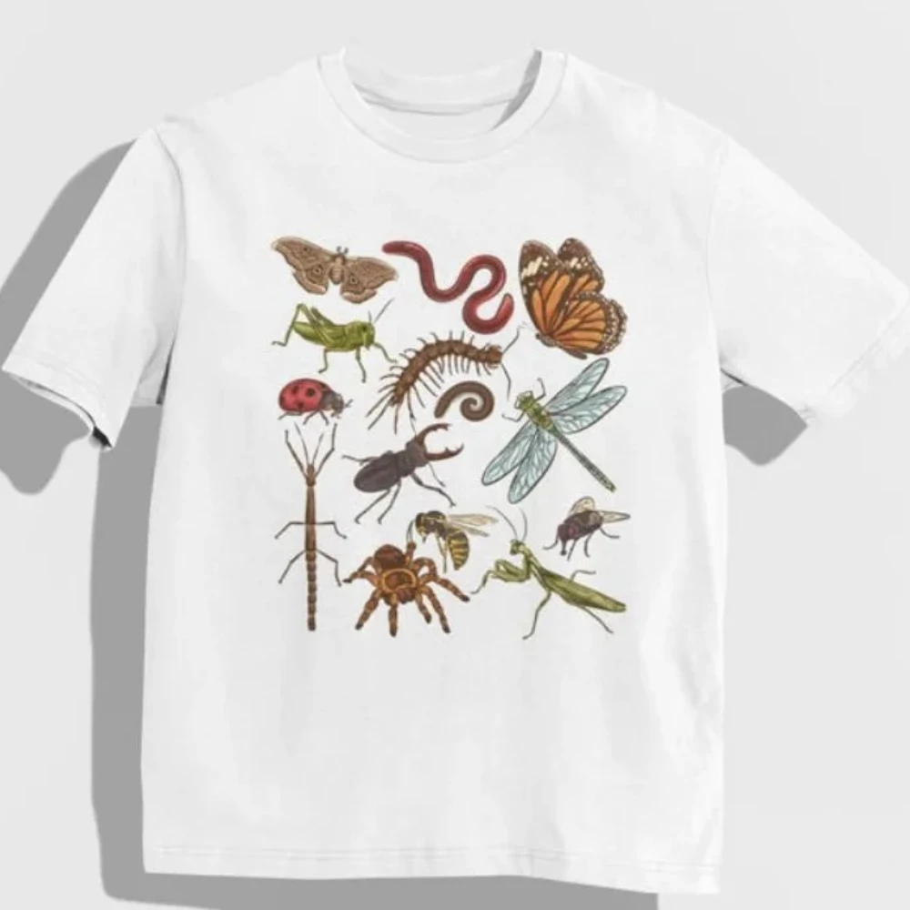 昆虫シャツヴィンテージコテージコア昆虫シャツボヘミアンバグ Tシャツ自然愛好家ゴブリンコアグラノーラガールキャンプ Tシャツダークアカデミアトップス