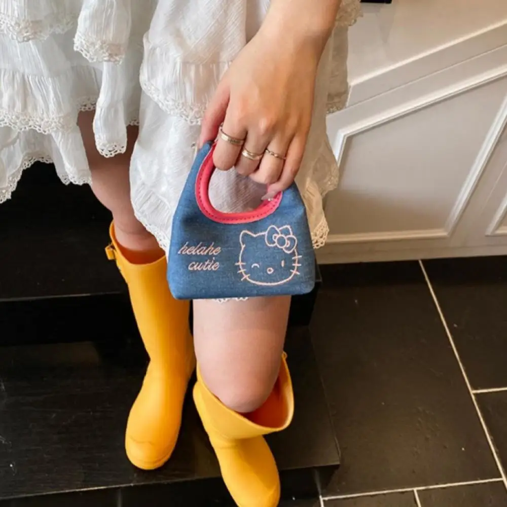 

Sanrio Hello Kitty Cowboy binaural handbag cartoon mini women's Lipstick bag fashion Versatile messenger bag Anime birthday gift