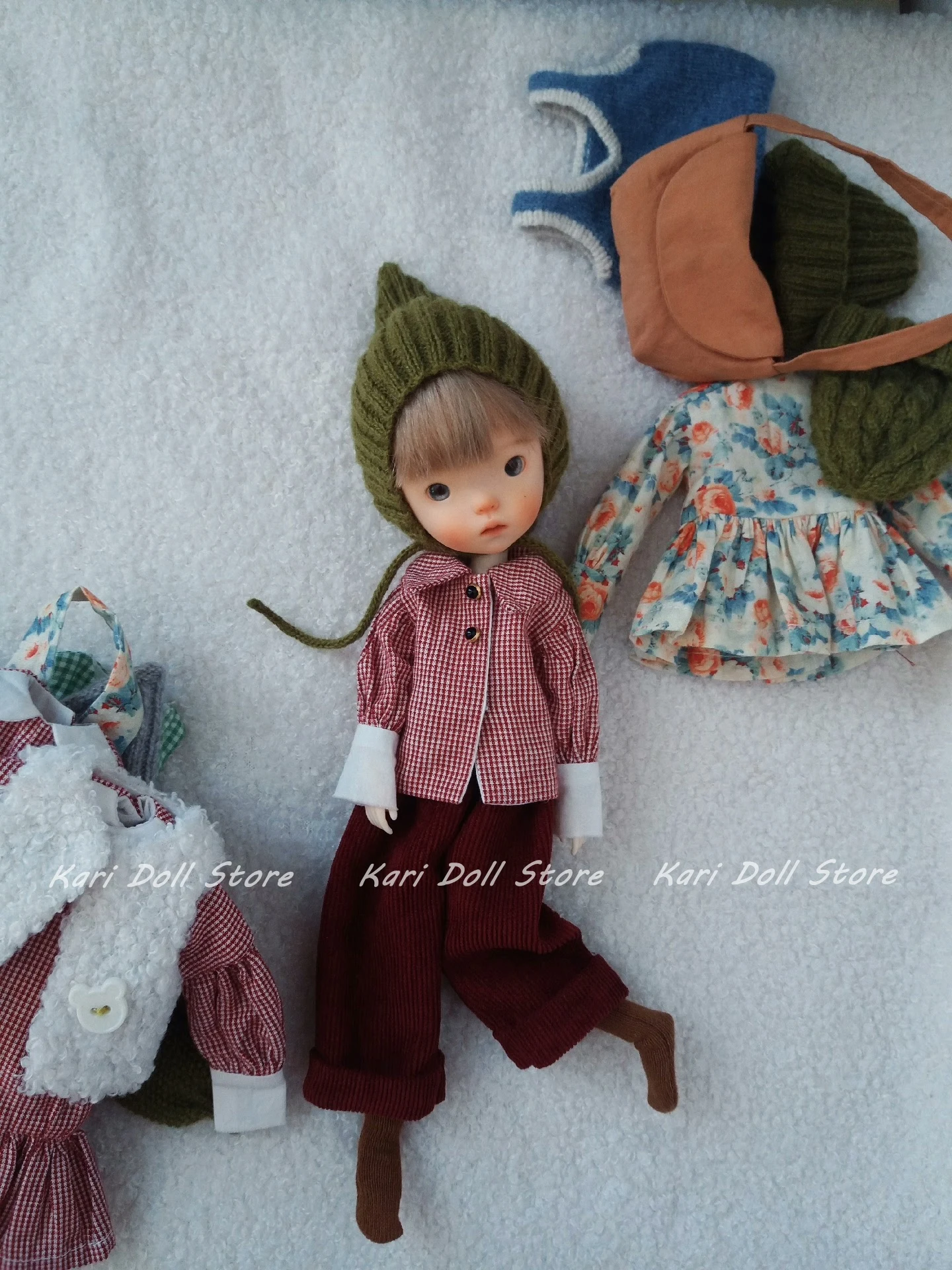 Kari Doll Clothes and skirts  2025 Red and white checkered shirt embroidered vest corduroy pants set for Landazz Landoudou Doll