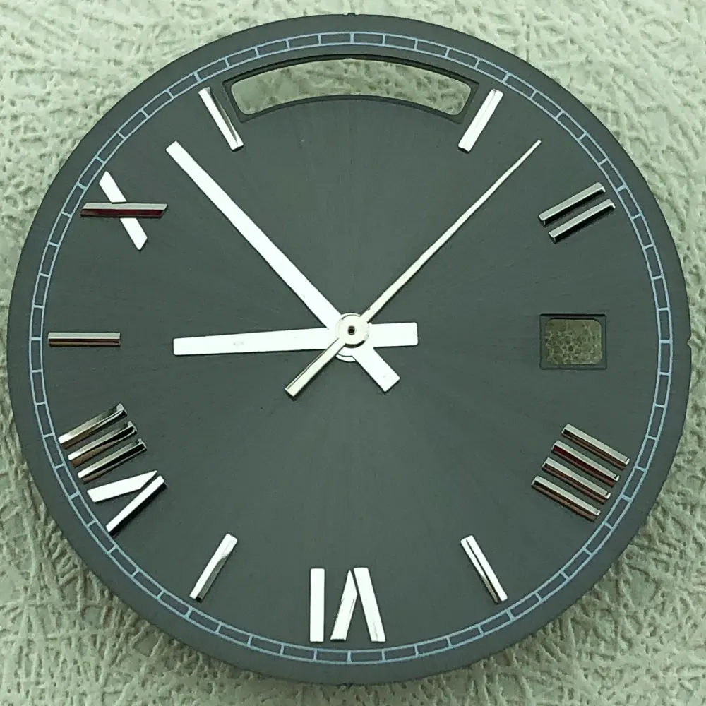 Benutzerdefiniertes 31-mm-Zifferblatt mit zwei Kalendern und römischen Ziffern, geeignet für Ersatzteile für 8285-Uhrwerke, Ersatzteile für Uhrzeiger