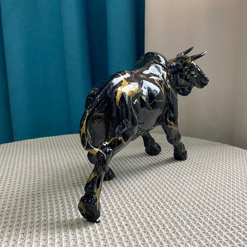 28.5cm Resin Paint Bull Statues Feng Shui Luxury Modern Design Home Decor Art Miniature Sculptures Collection Objects