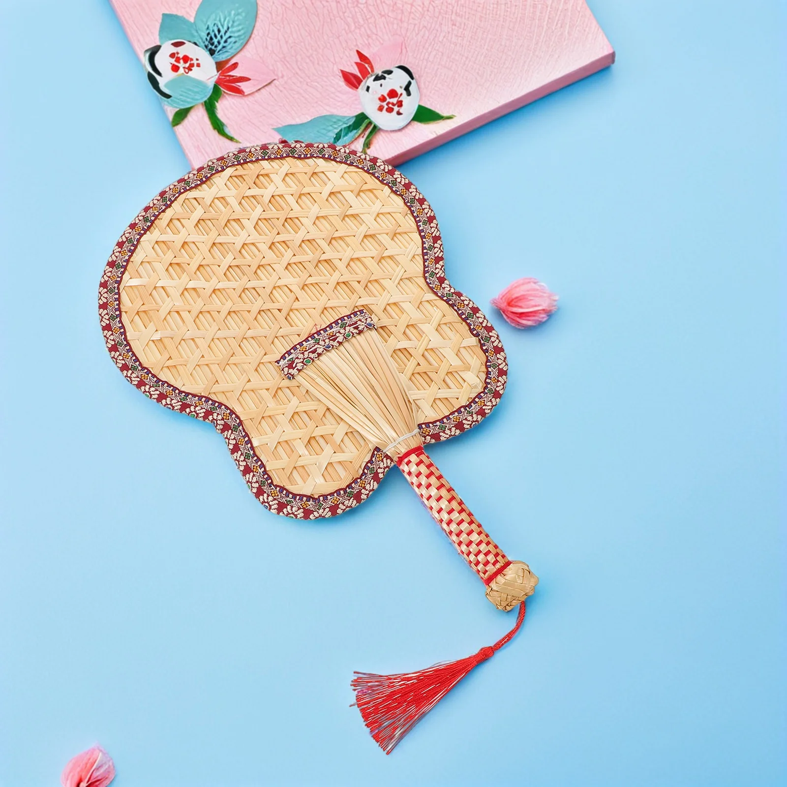 Afbeelding 4: Handgeweven lichtgewicht natuurlijke ventilator Vintage stijl traditionele Chinese handventilator Zomerkoeling Draagbare kinderfans Outdoor bruiloft