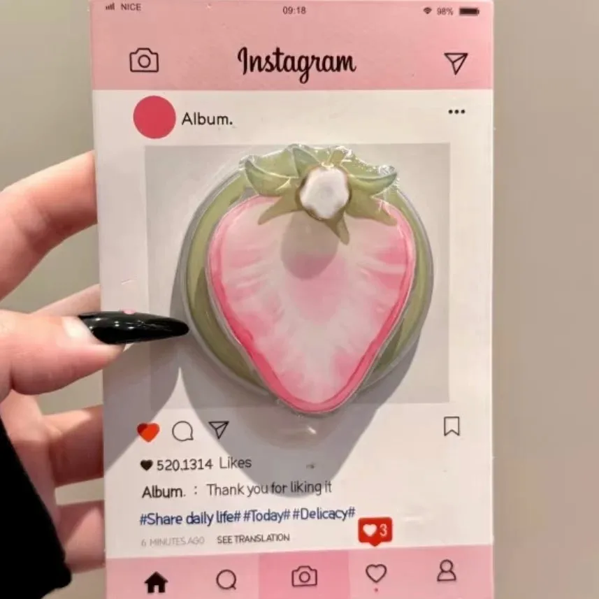 

New Korean Rotatable Daisy Coconut Water Magnetic Suction Bracket Is Suitable for MagSafe Mobile Phone Strong Adsorption