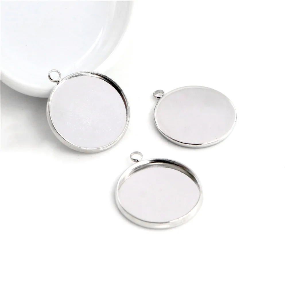 20pcs 20mm 내부 크기 6 색 도금 클래식 스타일 철 금속 카보 숑 자료 부적 펜던트