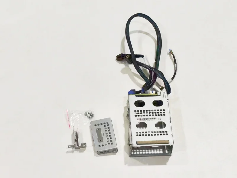 

Для диска H3C R4900 G3 2,5 дюйма 2, задняя клетка для жесткого диска SAS 0231A8KT RS33B02S Б/у