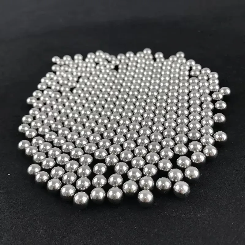 As balas de bola de aço de alto carbono de 6 mm são poderosas e adequadas para balas de tiro ao ar livre de armas de brinquedo de liga G17.