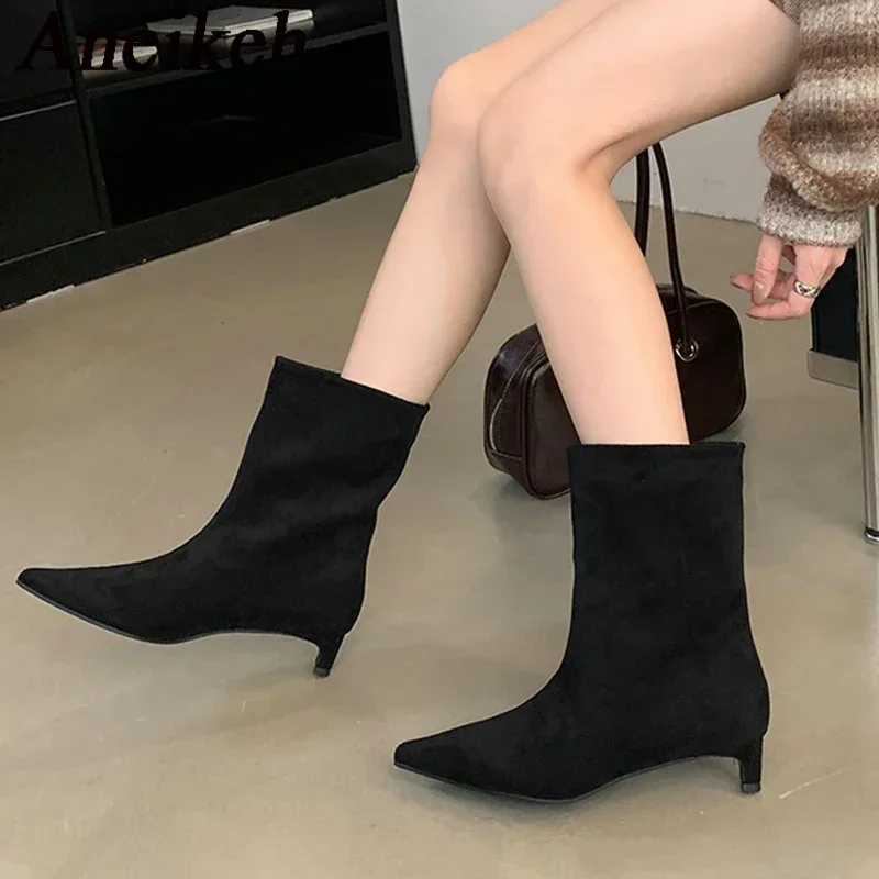 Aneikeh Botas De tacón bajo moda invierno gamuza sintética Botas cortas puntiagudas Zapatos De fiesta Botas Zapatos De Mujer talla grande 41 42