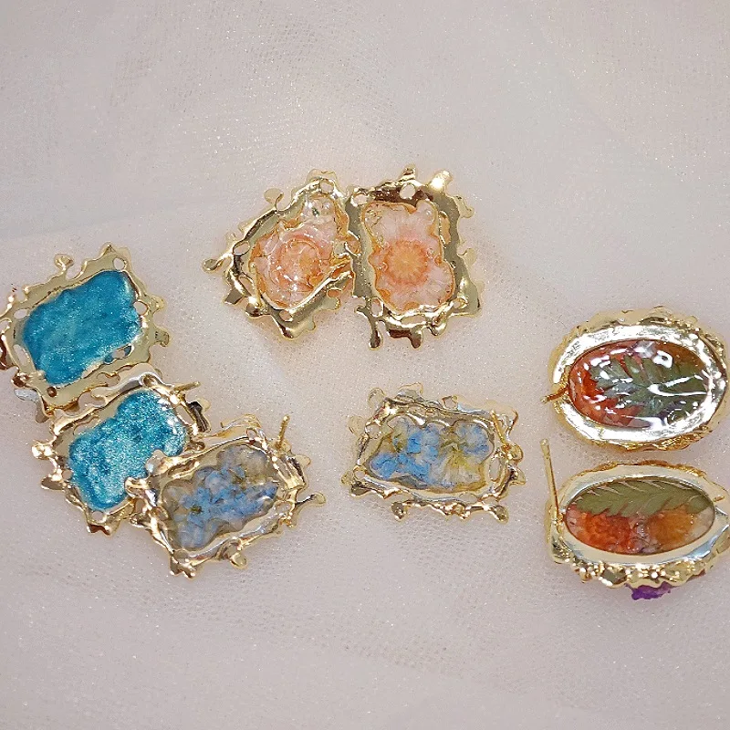 3254 Wholesale Trendy Handmade Dried Flower Series Exquisite Earrings Starry Gorgeous Earrings Creative Christmas Birthday Gift