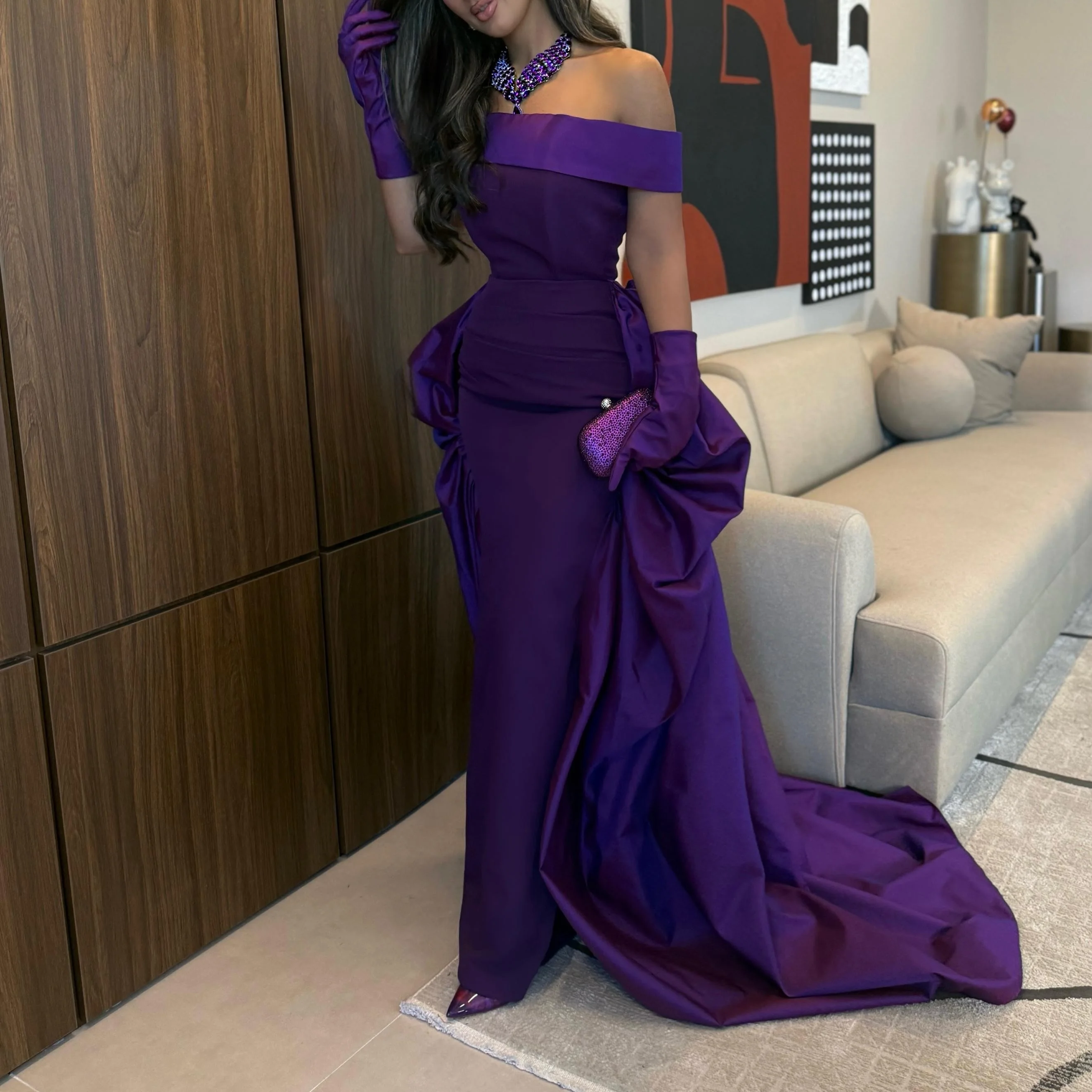 オーダーメイドのセクシーなサテン製イブニングドレス。女性用、 - Elegant Satin Evening Gown Split のレビューと価格