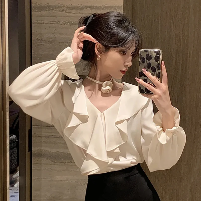 Ruffle Stitching Women Shirt French Elegant Hepburn Style Female V Neck Tops Spring Loose Bell Sleeves All-Match Ladies Blouse