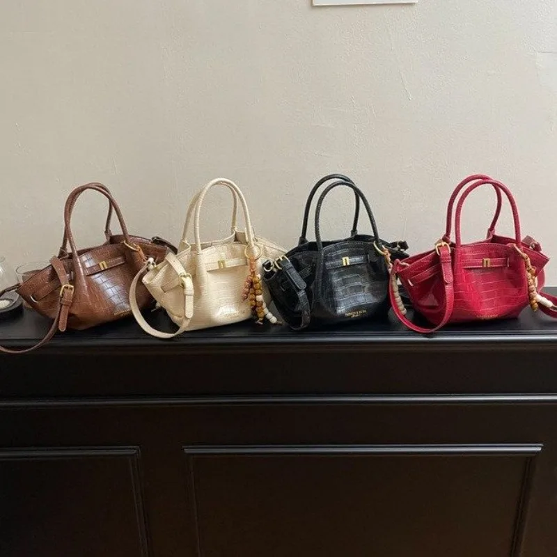 

Luxury Diaper Bag In Solid Color Fashionable Commuter Satchel For Ladies Unique Vintage Style Casual Shoulder Messenge Purse