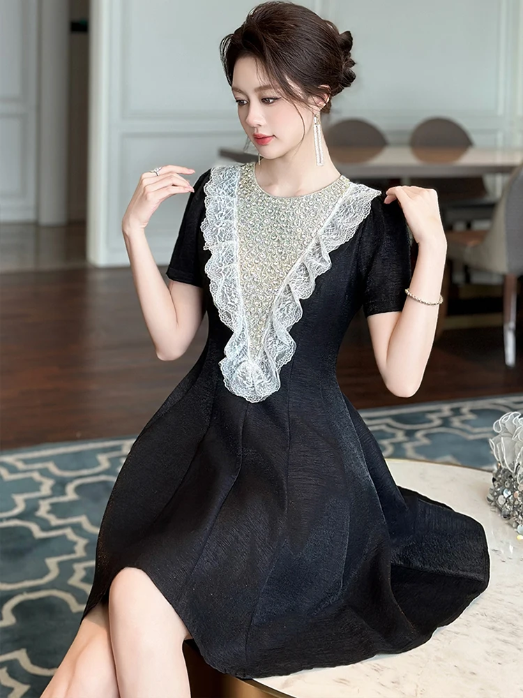 ชุดราตรีผู้หญิงสีดำลูกไม้ระบายแขนสั้นทรงเอเข้ารูปมินิเดรสสั้นหรูหราแฟชั่นงานปาร์ตี้พรอมชุดใหม่