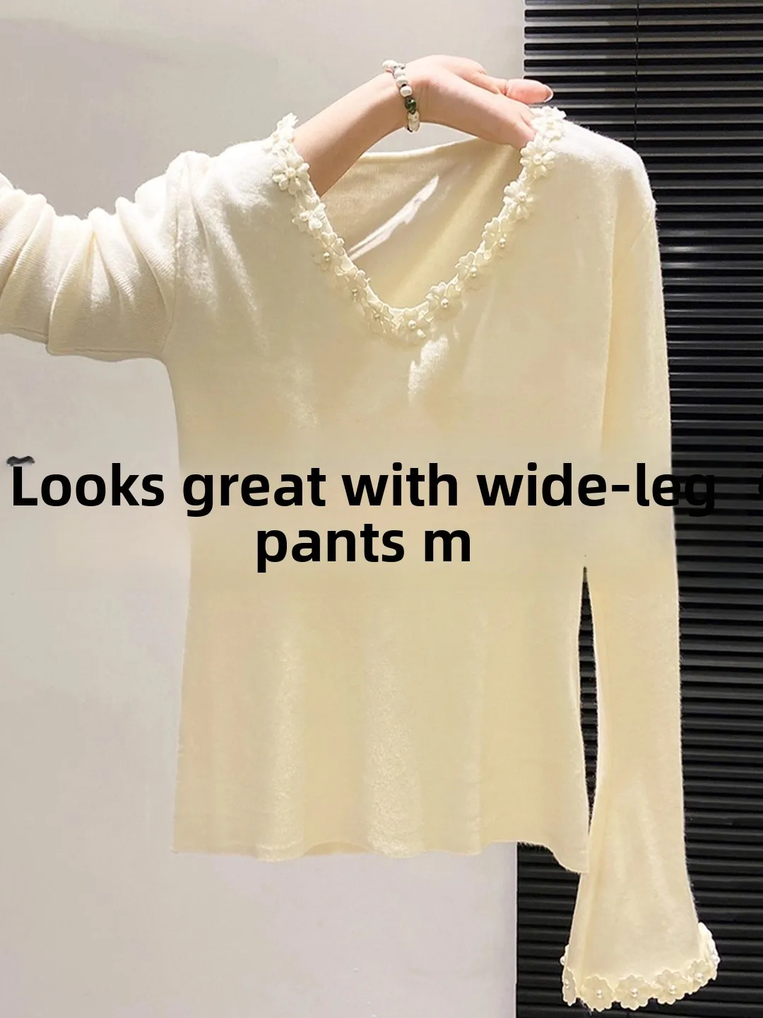 

Женский свитер Slim Fit с длинным рукавом и V-образным вырезом, с цветочным декором, базовый топ для осени и зимы, для повседневной носки