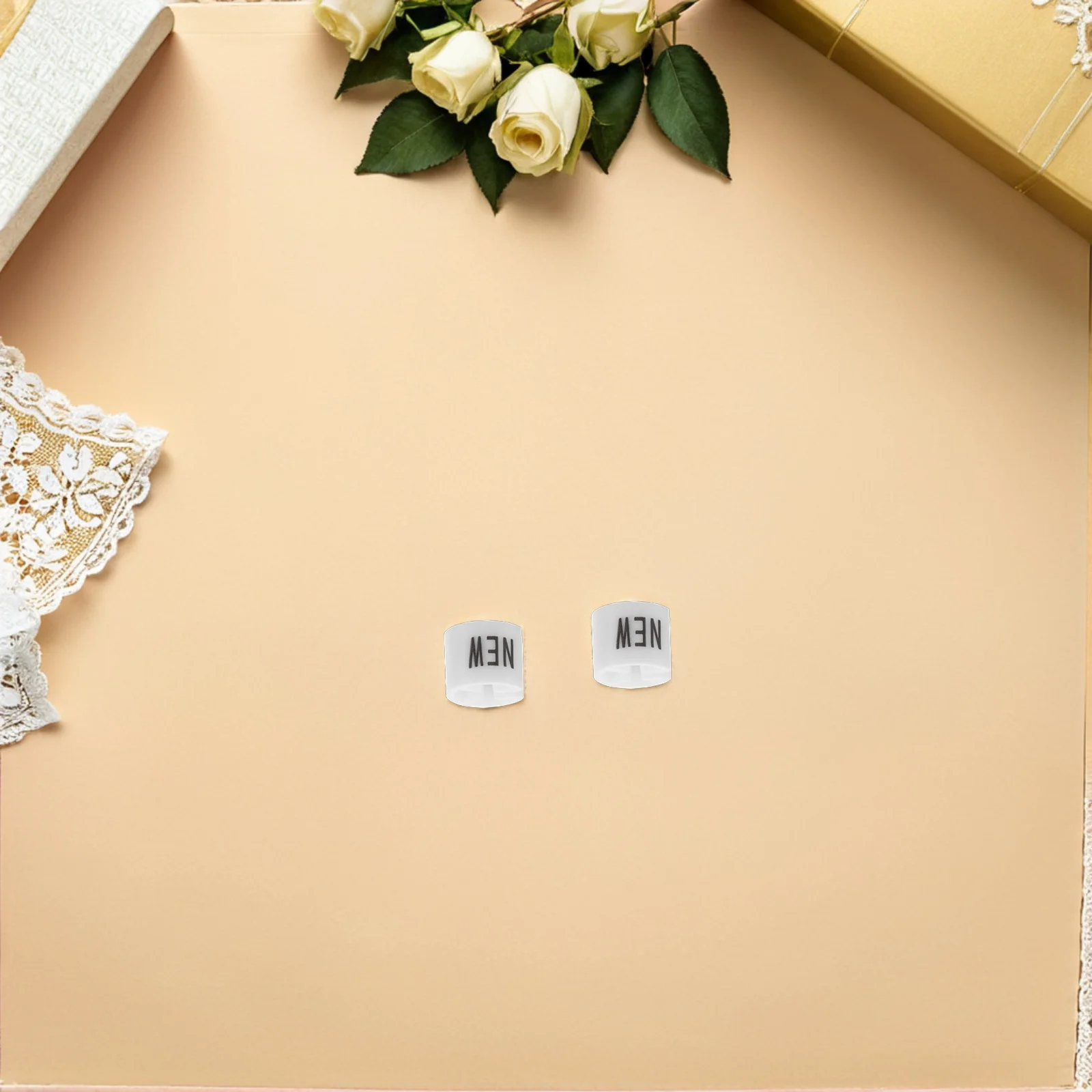 

Fashionable Clothing Category Snaps Decorative Clips for Apparel Stylish Buckles Trendy Outfit Accessories for All Seasons