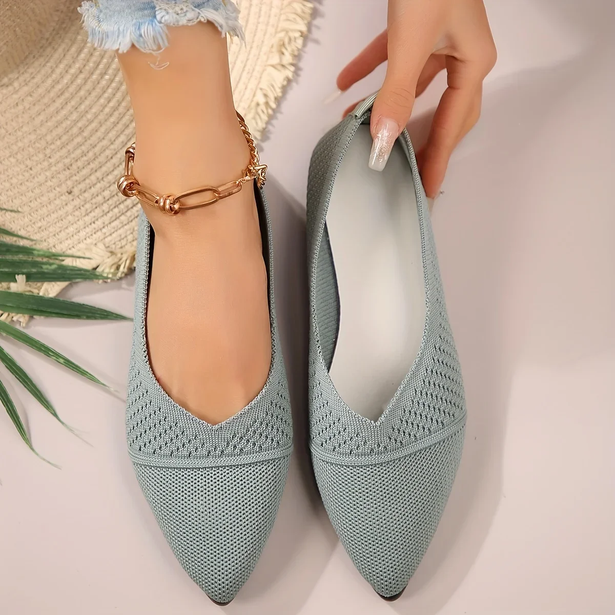 Women Flats 2024 New Pointed Toe Solid Color Loafers Women Knitted Slip on Ladies Shoes Casual Breathable Ballet Shoes Women