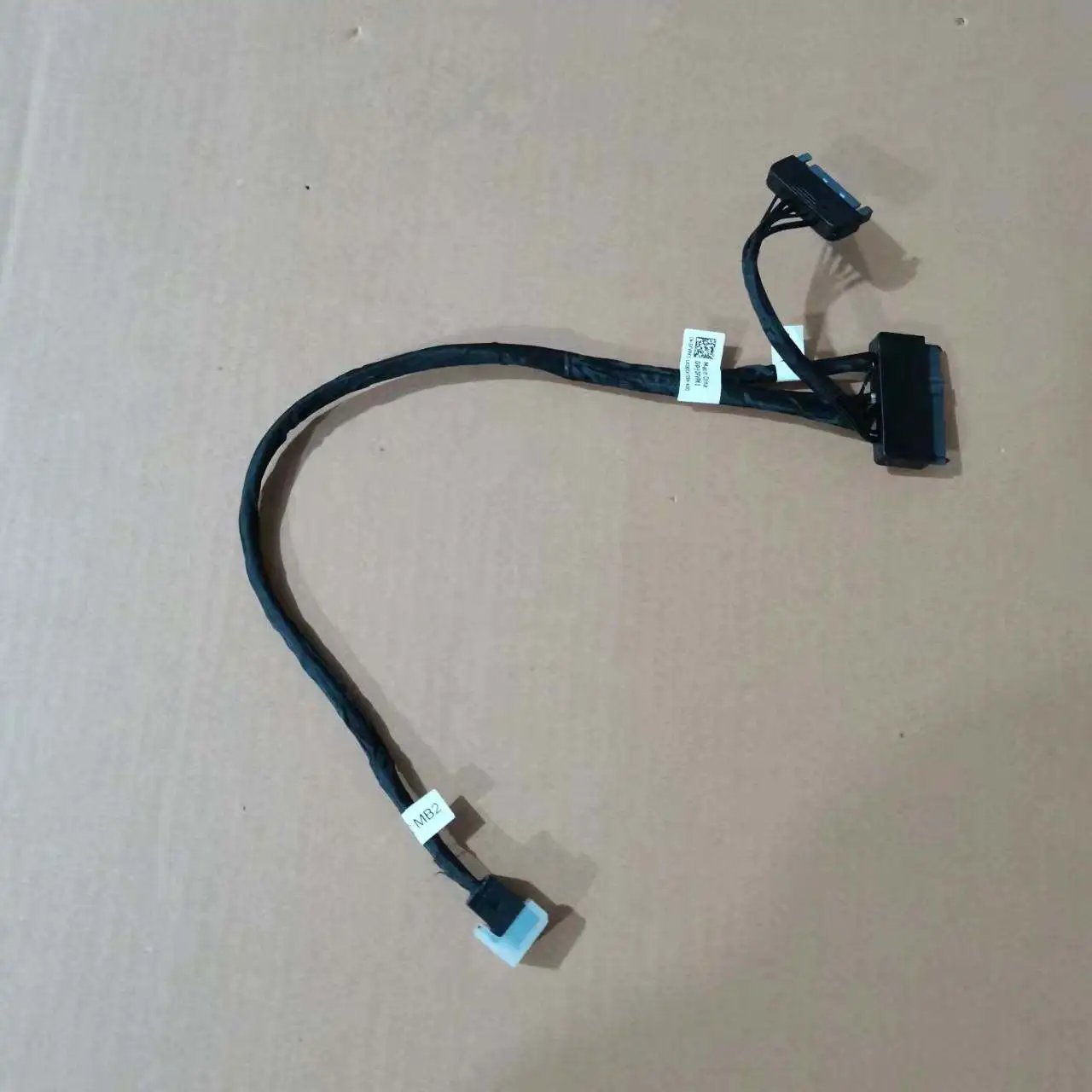 For Dell Alienware Aera51 R5 U.2 SFF8643 data cable 6W64J