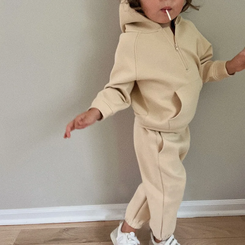 

INS Boys' and Girls' Autumn and Winter New Set Fashion Half Zip Hooded Sweater Leggings Casual Two Piece Set