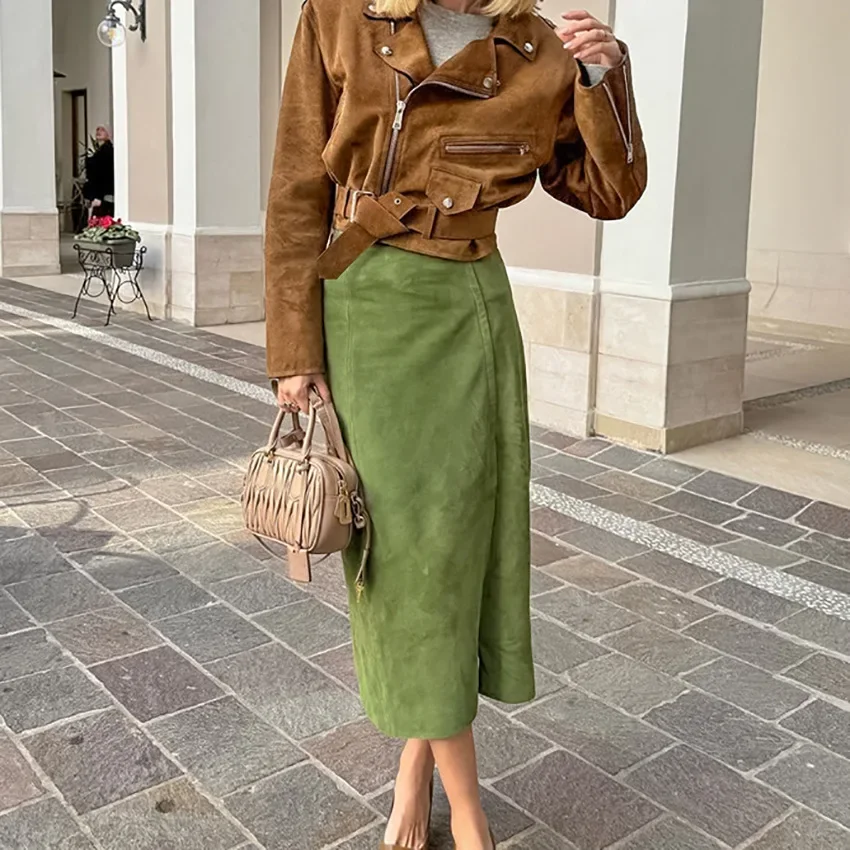 

Women Vintage Green Suede Slit Skirts High Waist Buttock Wrapped Long Skirt Lady Elegant Vintage Slim Fit Solid Skirt Streetwear