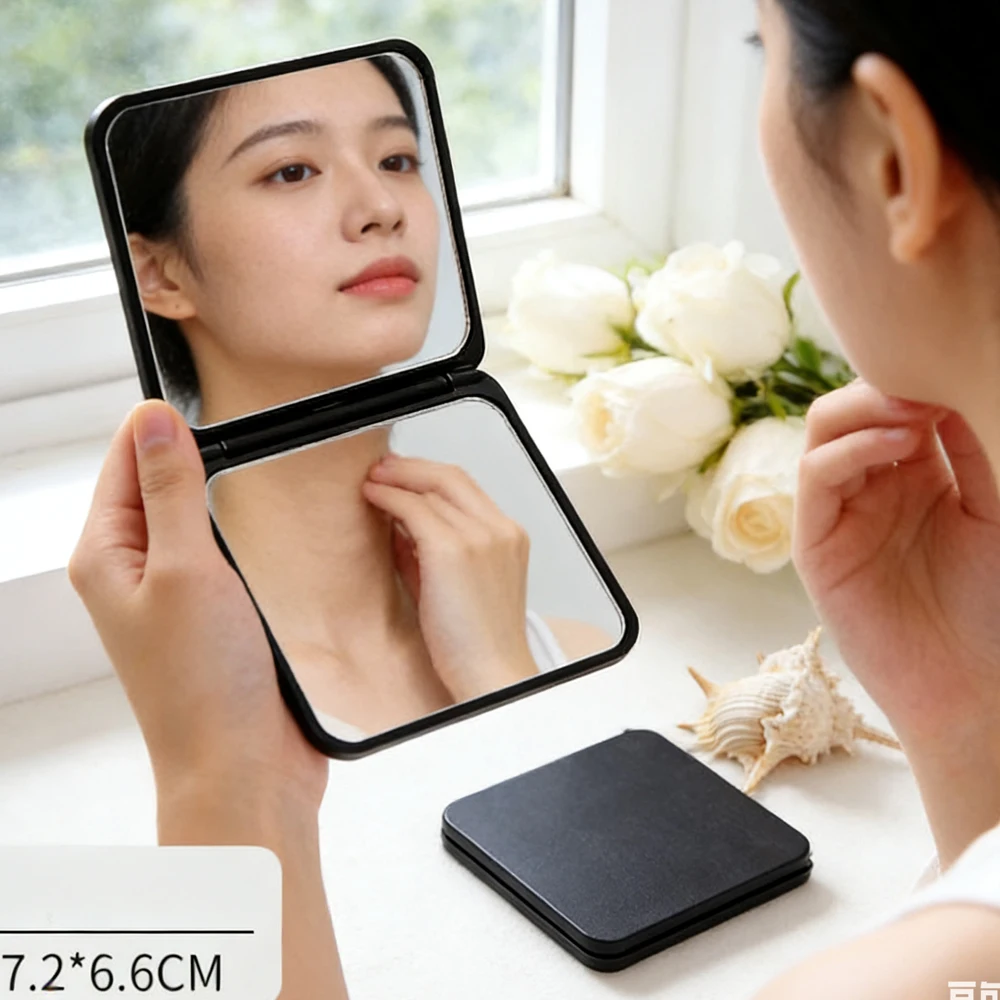 مرآة مكياج مكونة من وجهين مربعة محمولة لطيفة للفتيات هدية يدوية مرآة صغيرة مدمجة قابلة للطي على الوجهين لمستحضرات التجميل