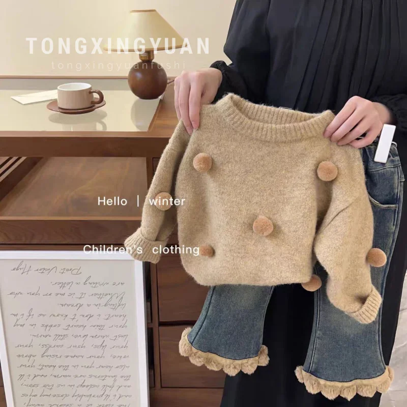 

Girls sweater suit2024Autumn and Winter New Fashion Baby Knitted Top Single-Layer Fleece-Lined Jeans Two-Piece Suit Fashion