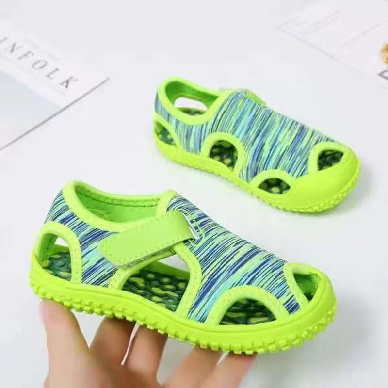 Summer New Children\'s Sandals Baotou Soft Bottom Beach Shoes Velcro Boys and Girls Breathable Net Sandals