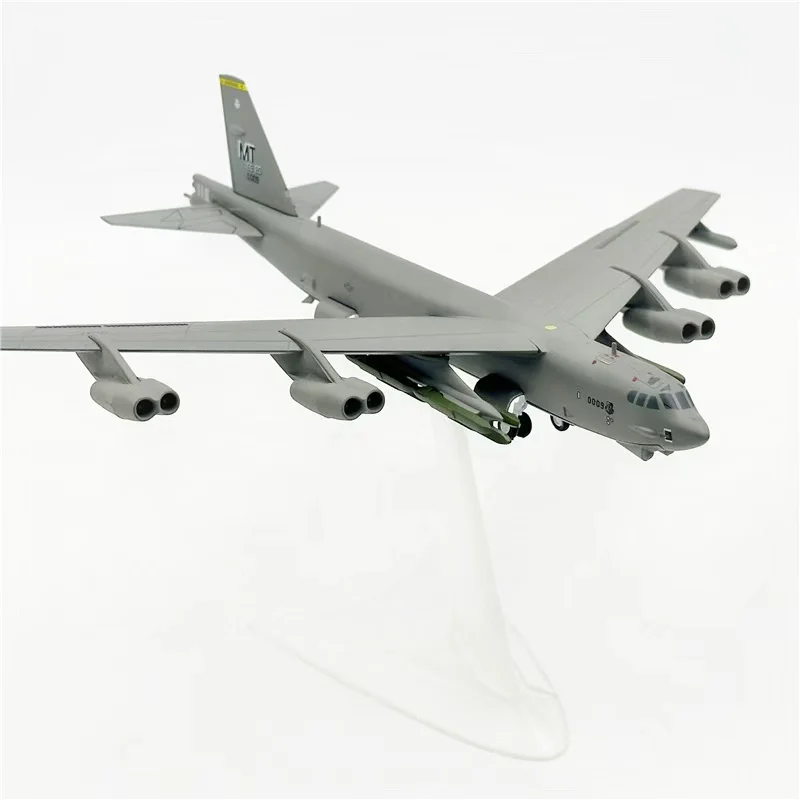 Масштабная модель самолета B-52H Stratofortress ВВС США (1:200), тяжелый бомбардировщик B52, металлическая коллекционная модель военного самолета, готовая к демонстрации или в качестве подарка