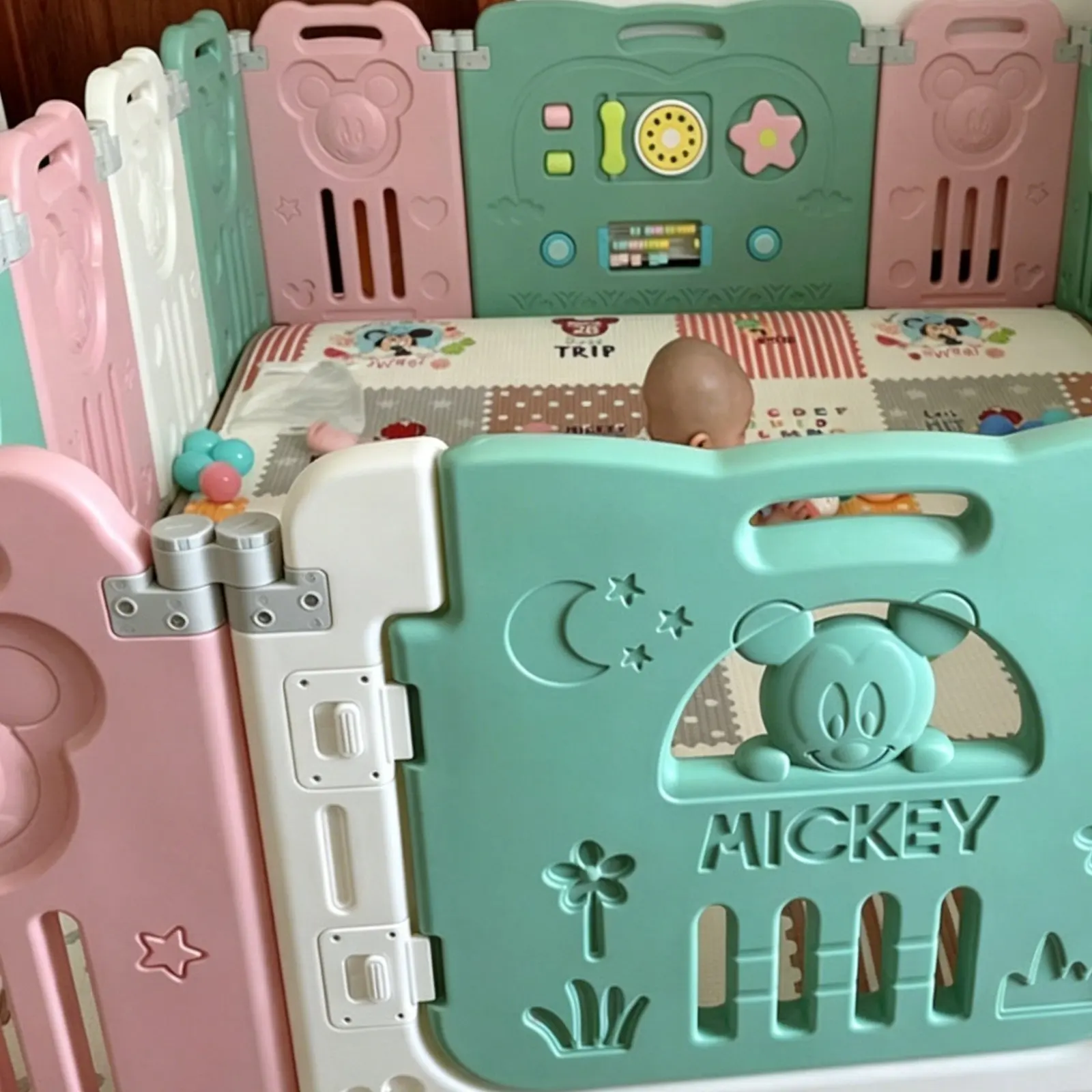 

Playpen Floor Clip Universal Fit Play Yard Suction Base Baby Playpen Anchor Easy to Install