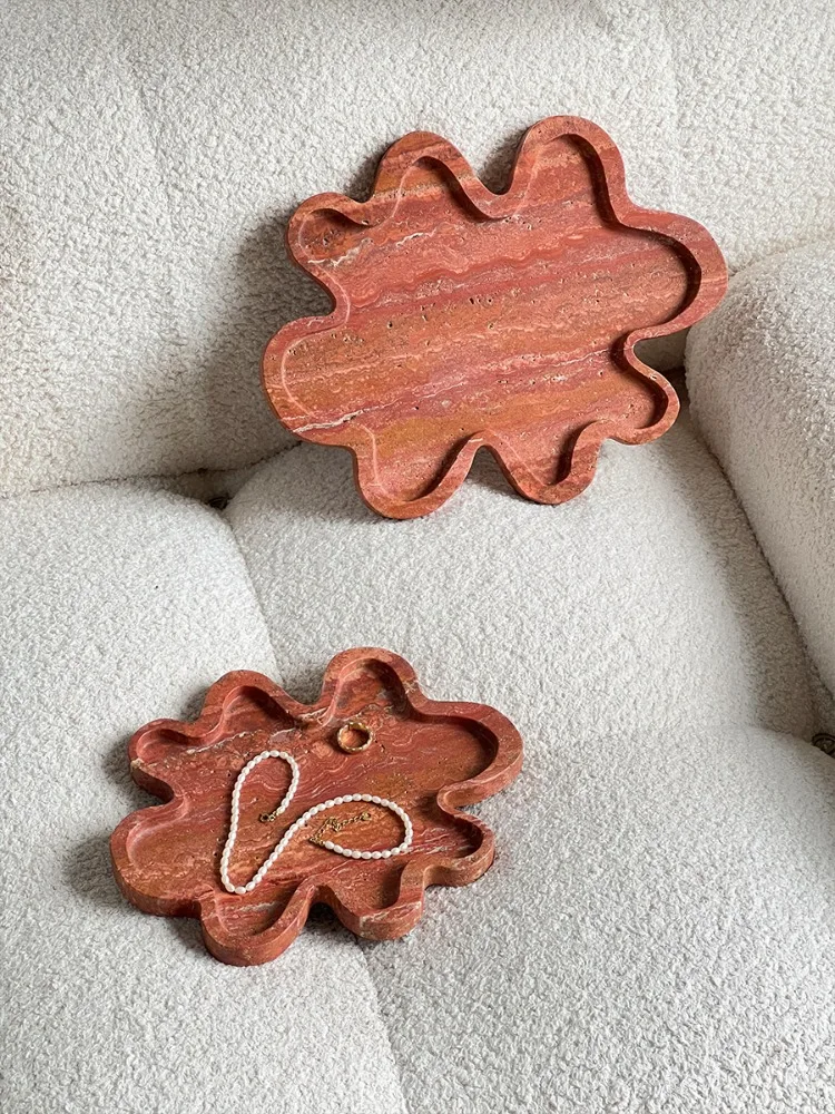 plateau-en-marbre-naturel-vintage-wabi-sabi-decor-de-bureau-motif-de-pierre-unique-organisateur-de-bijoux-de-maquillage--cadeau-artisanal-fait-a-la-main