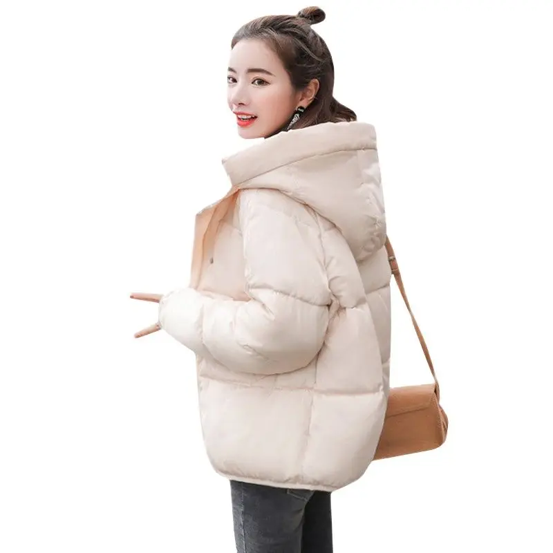 UHYTGF Winter Jacket Parka Women's Casual Pocket Hooded Outerwear Zipper Streetwear Parkas Warm Short Cotton Overcoat Female 145