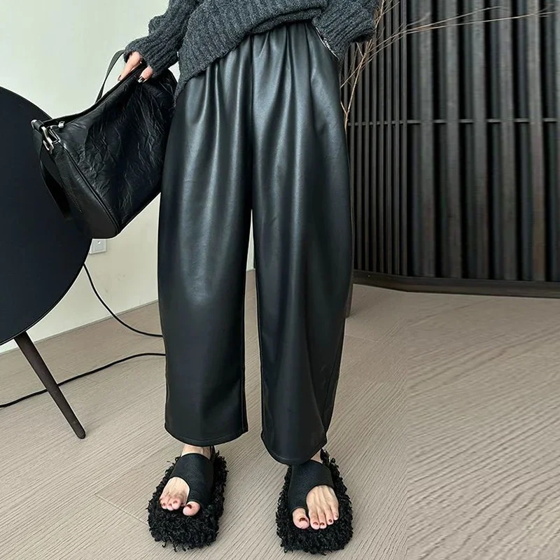 

2024 New Leather Pants for Women Autumn Korean PU Leather High Waist Wide Leg Pants Fashionable Harun Pants