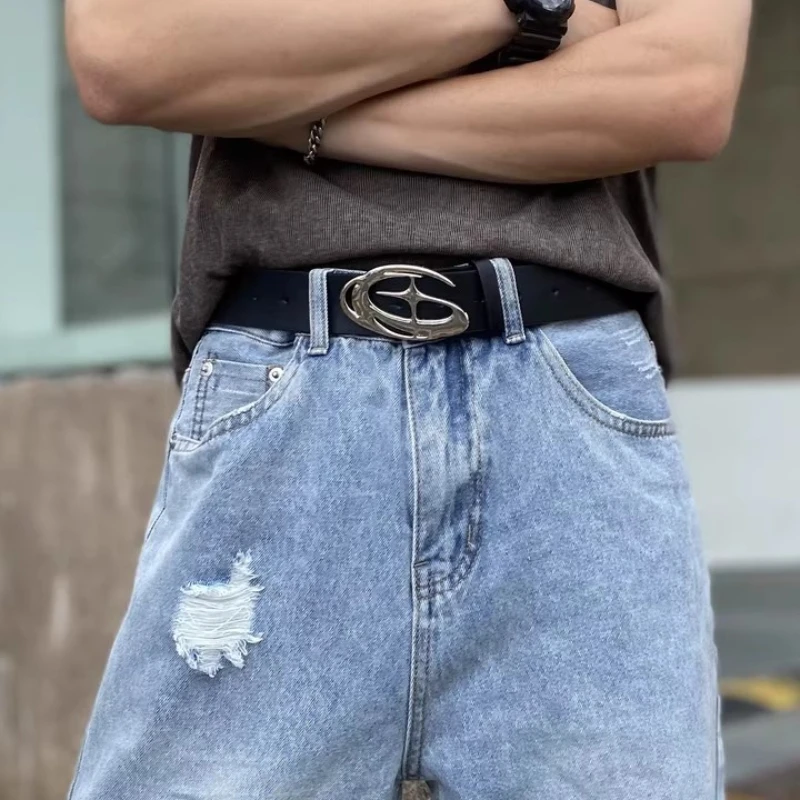 Gothic Punk Cross Buckle Waist Belt Y2K Metal Star Clasp Belts PU Leather Adjustable Strap Edgy Style Accessory for Women Men