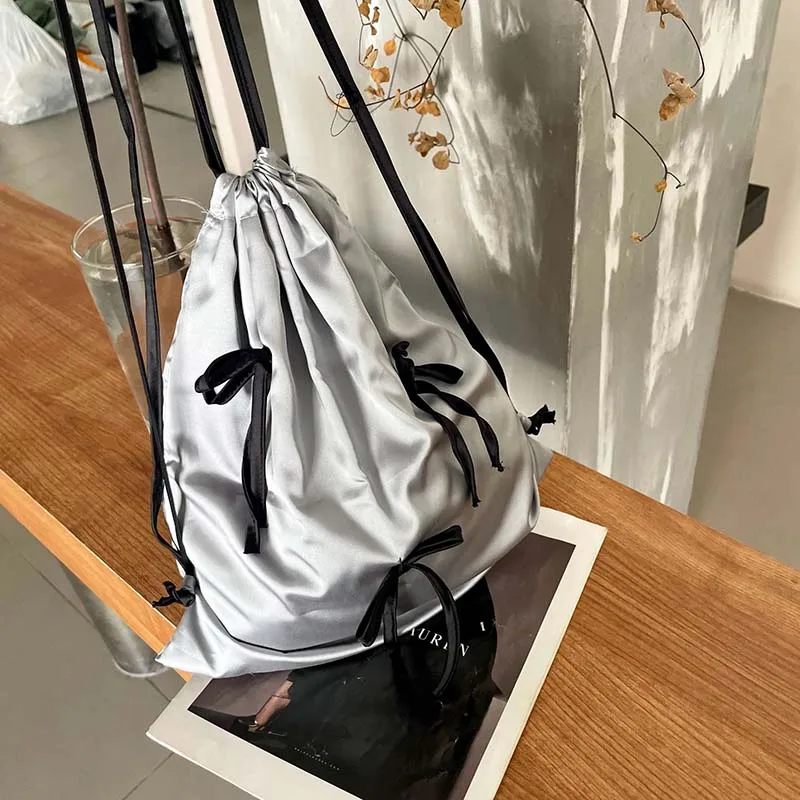 Mochila de seda con cordón para mujer, mochila de moda coreana con diseño de correa, paquete de espalda grande, Invierno