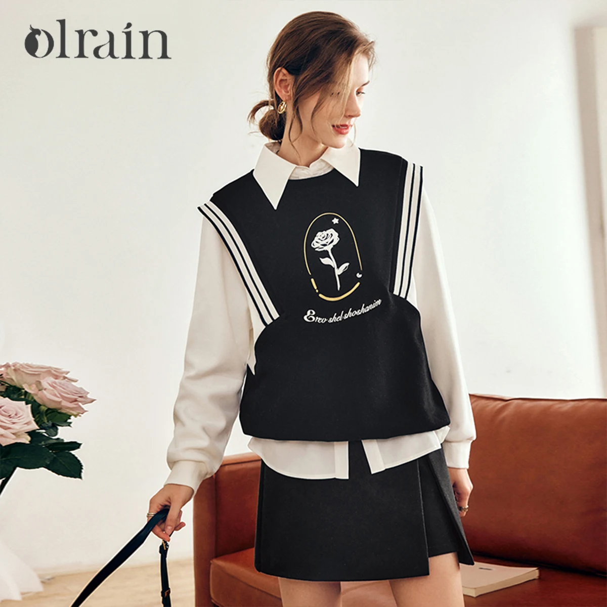 

OLrain Woman Sweatshirt Patchwork Casual Floral Printing Lady Sweater Autumn 2025 French Round Neck Female Pullovers O22DR68102