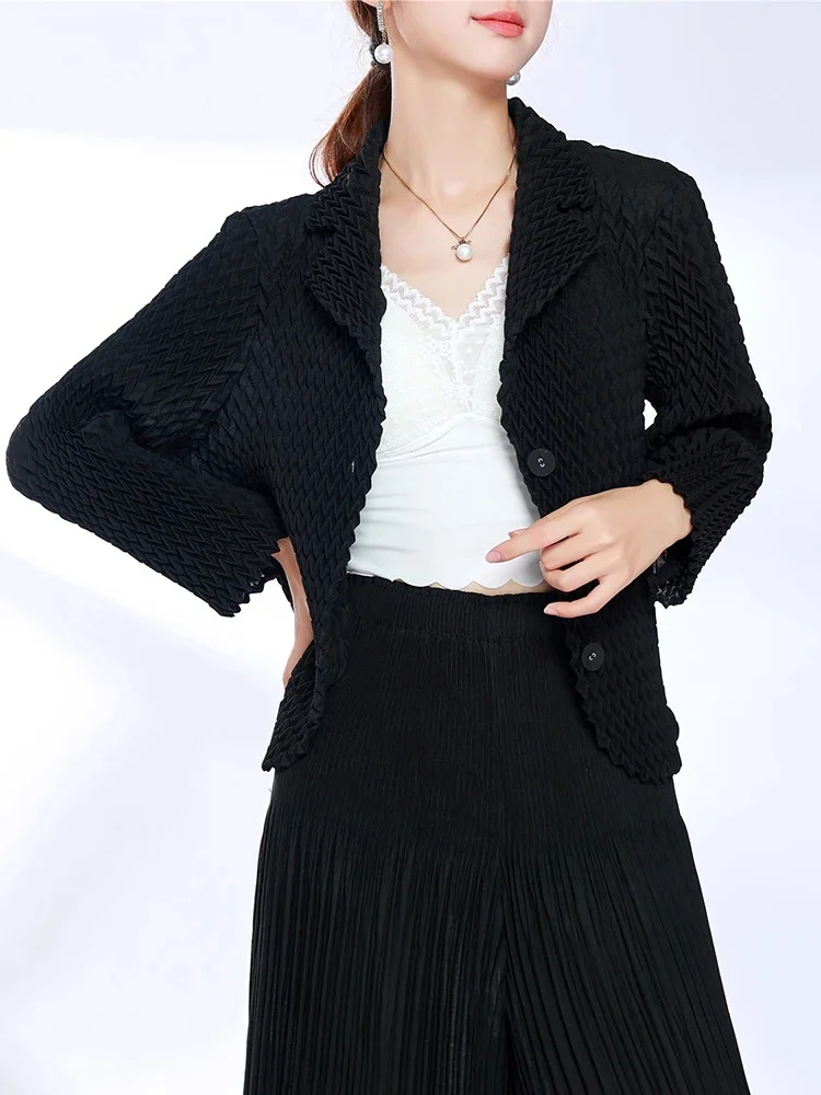 

Three-dimensional Pleated Shirts For Women Lapel Long Sleeves Single Breasted Gray Top 2025 Spring New Female 2DB1087