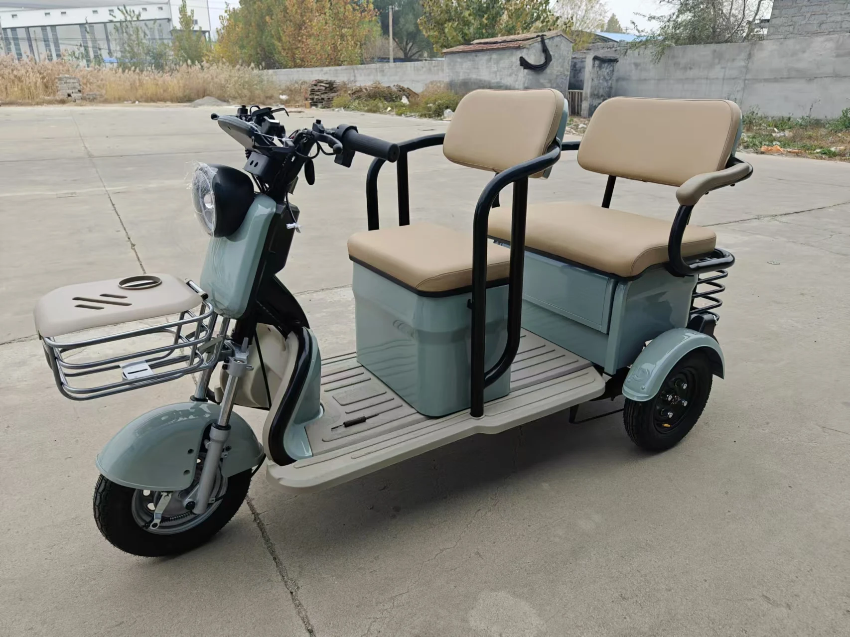 الصين رخيصة مقعدين الكبار ثلاث عجلات دراجة ثلاثية العجلات الكهربائية مع محرك للركاب #6