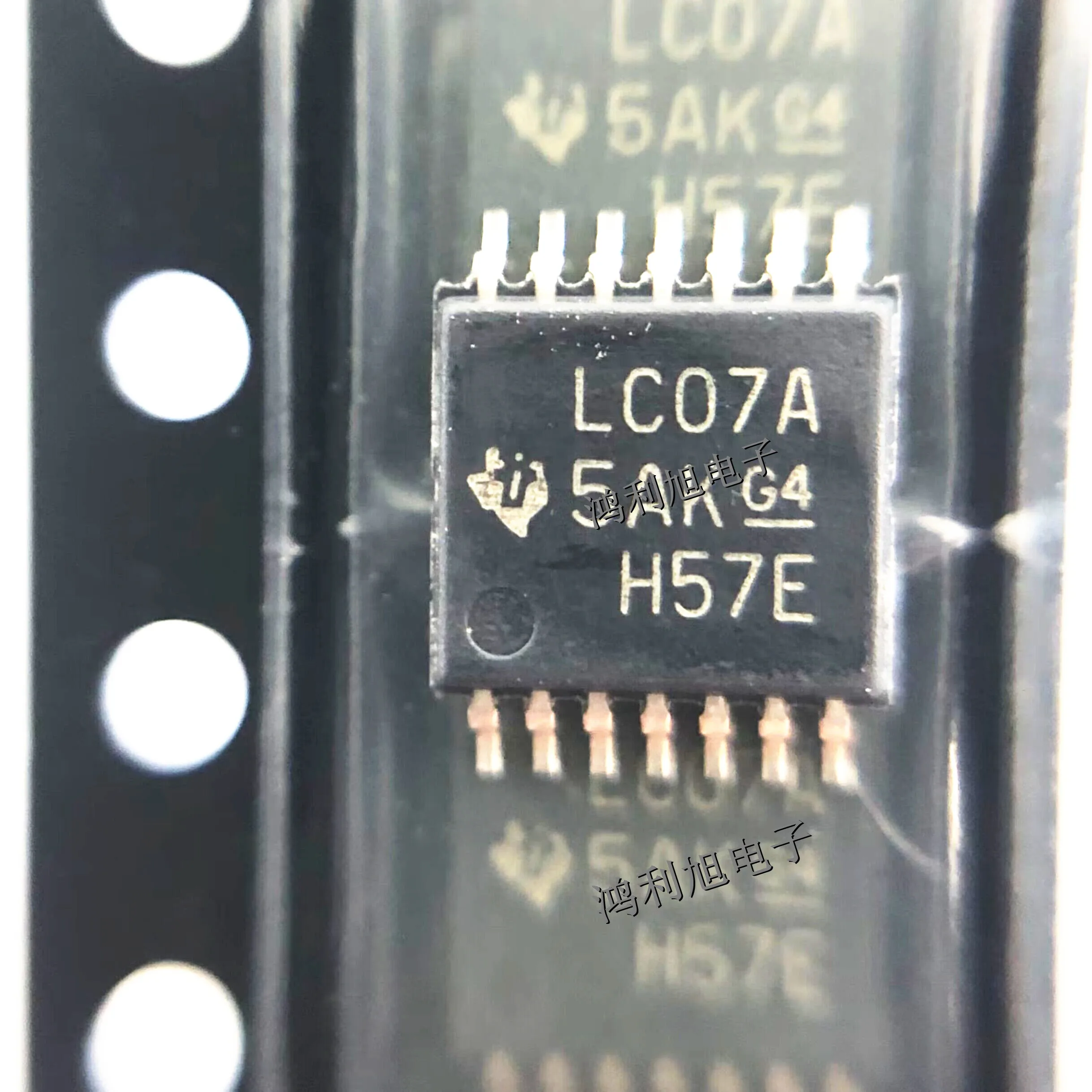 20PCS/Lot SN74LVC07APWR Marking LVC07A Buffer/Driver 6-CH Non-Inverting Open Drain CMOS 14-Pin TSSOP T/R