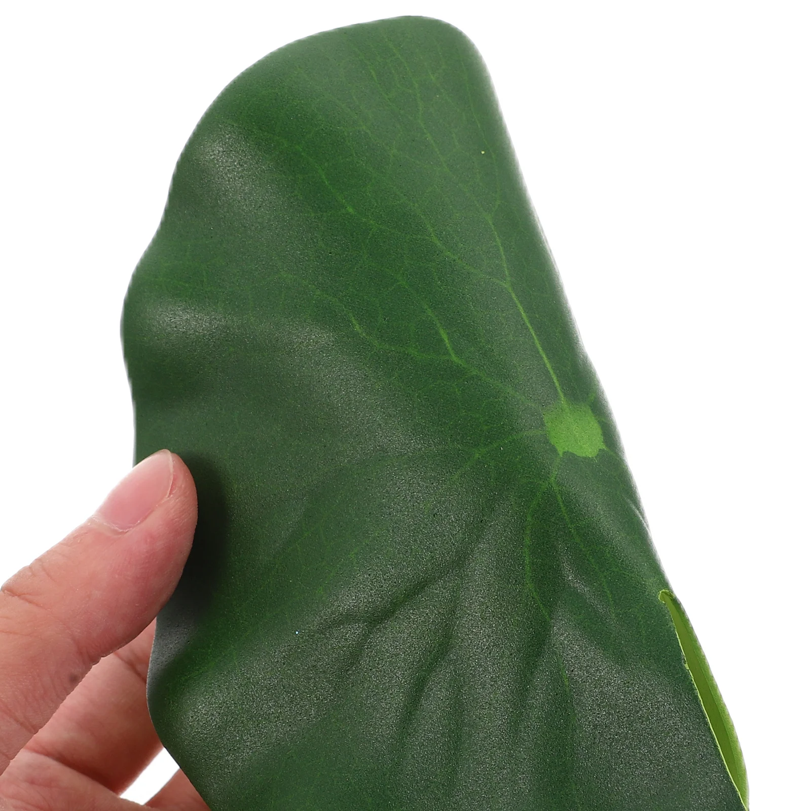 

20Pcs Artificial Floating Leaves Pond Decoration Home Garden Fountain Realistic Beauty Safe for Fish Easy to Clean