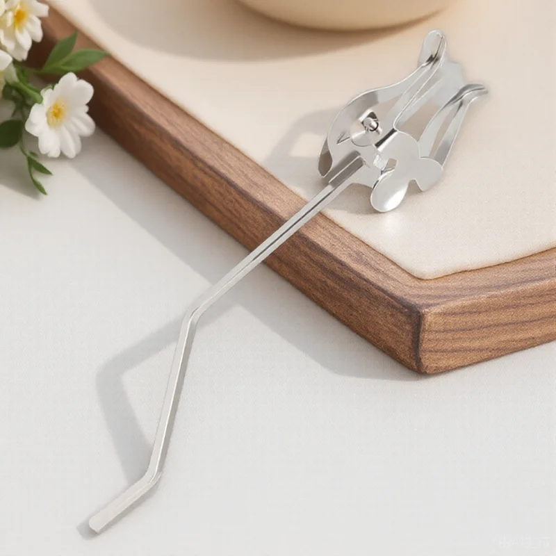 

1pc Portable Saxophone Sheet Music Holder Clamp Iron Music Stand Lightweight Compact For Marching Players Silver Color