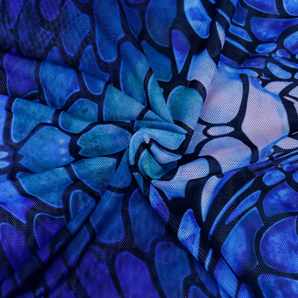 [You're My Secret] Transparentes Mesh-Bodycon-Meerjungfrauen-Maxikleid mit 3D-Fischschuppen-Print, Strandparty-Cosplay-Kostüm, Farbverlauf-Blau-Outfit – Detail 4