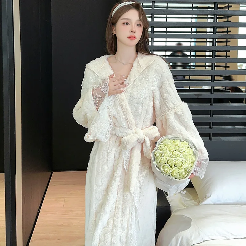 White Lace Trim Kimono Lady Elegant Hooded Bathrobe Thicken Coral Fleece Nightgown Loose Sleepwear Autumn Winter Robes