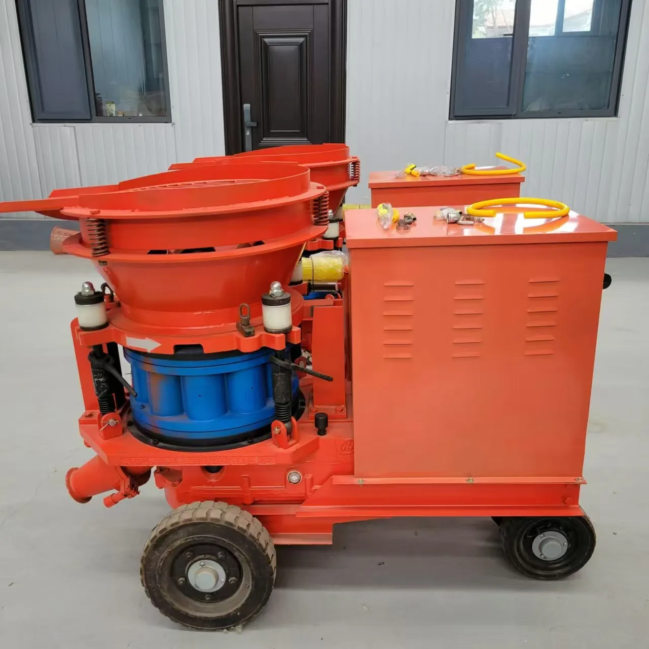 Efficient Pneumatic Shotcrete Machine High Precision Concrete Shotcrete Pump Machine for Civil Engineering Projects