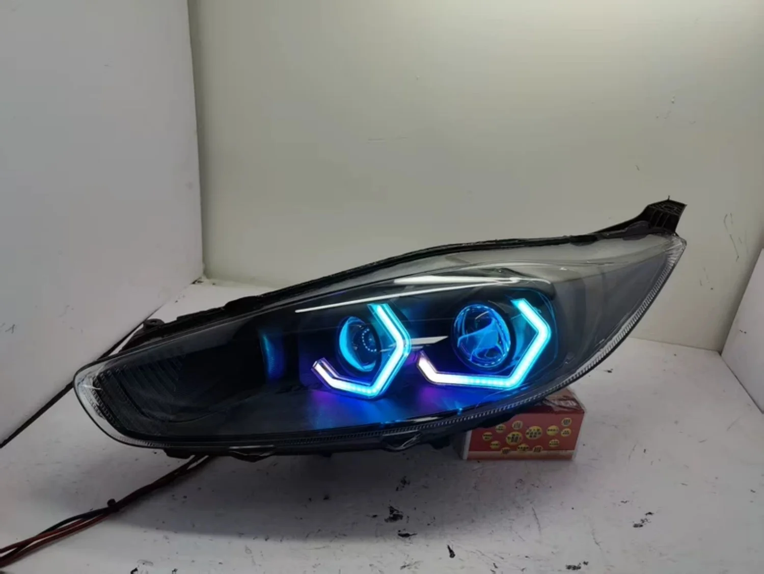 Car Front Headlight for Ford Fiesta 13-16 LED dual lens Daytime Running Light DRL Head lamp Low High Beam Turn signal
