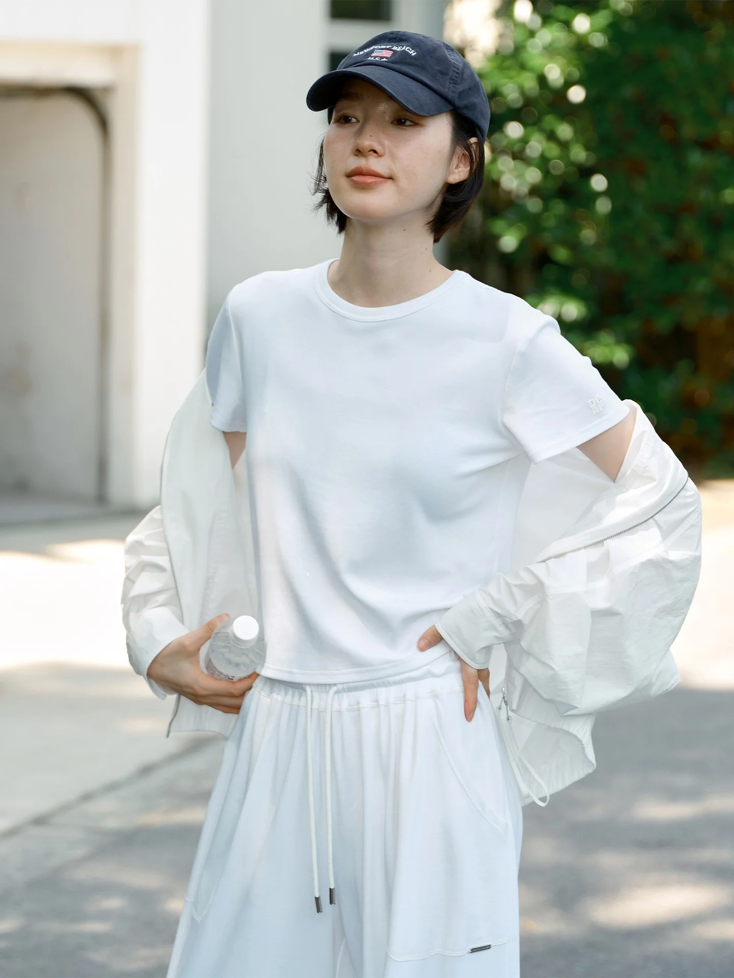 

Футболка Clean Series: дышащая, комфортная, повседневная, из эластичной ткани, приятная для кожи, двухцветная, с круглым вырезом, с открытыми плечами.