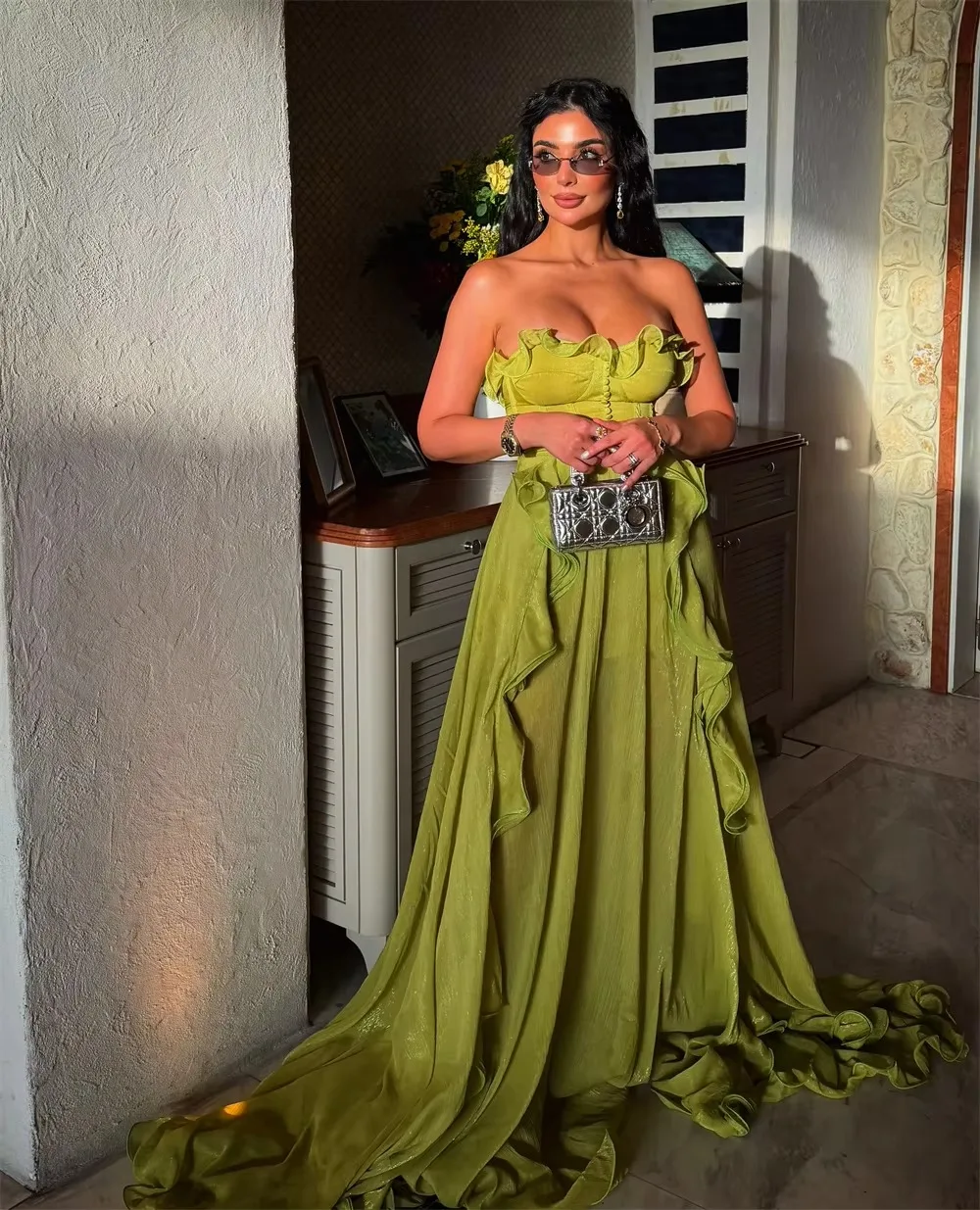 Women Strapless Chiffon Long Evening Dresses A Line With Ruffles Formal Prom Dresses Ladies Wedding Guest Dresses