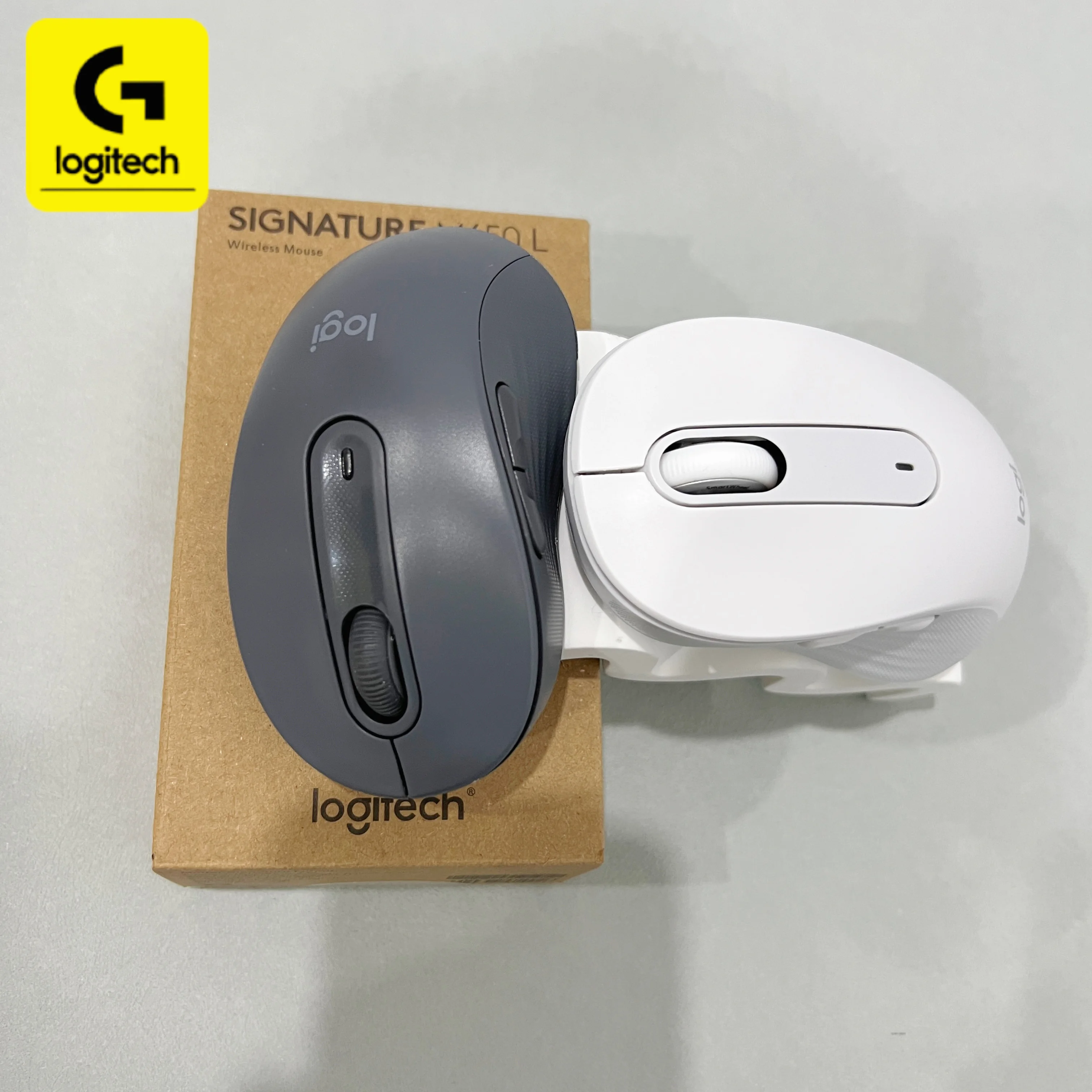 

Портативная беспроводная мышь Logitech M650/M650L: легкий корпус, комфорт для длительного использования.