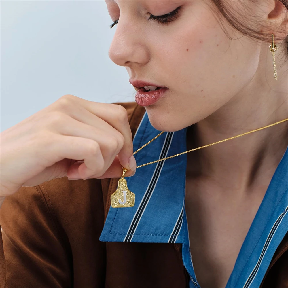 Gold Plated Cowboy A-Z Letters Necklace Western Cowgirl Initial Necklace Cow Tag Pendant Vintage Jewelry Gift for Men Women