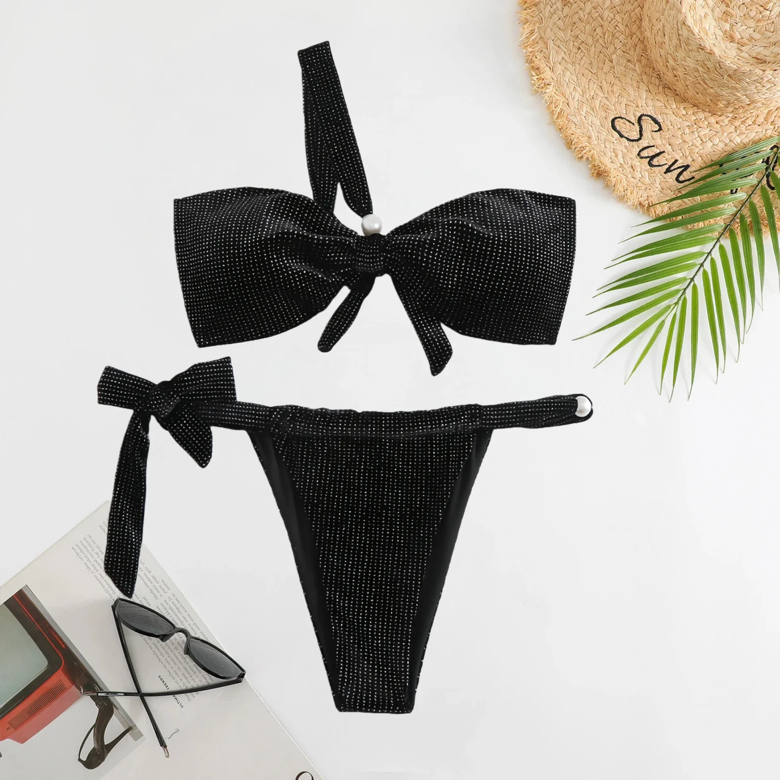 

Elegant Pearl Bikini Set， Black Halter Swimsuit with Bow Detail， Women‘s Luxury Beach Vacation Wear