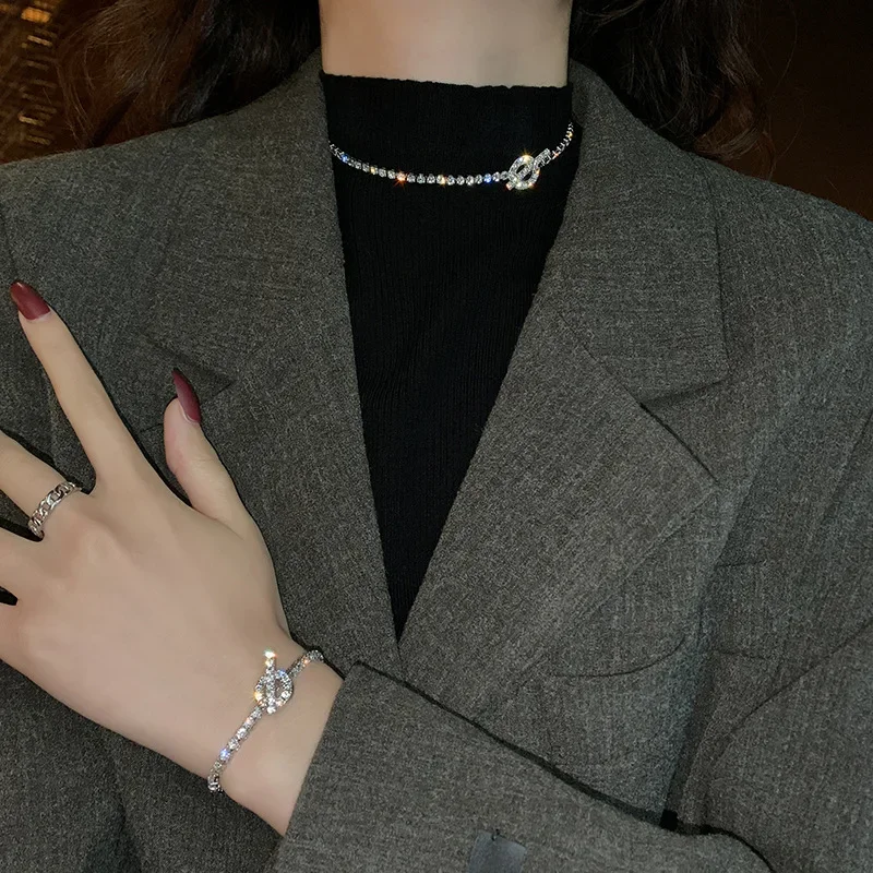 موضة كاملة حجر الراين المختنق قلادة للنساء هندسية كريستال شخصية قلادة حفلات الزفاف مجوهرات هدايا الحفلات