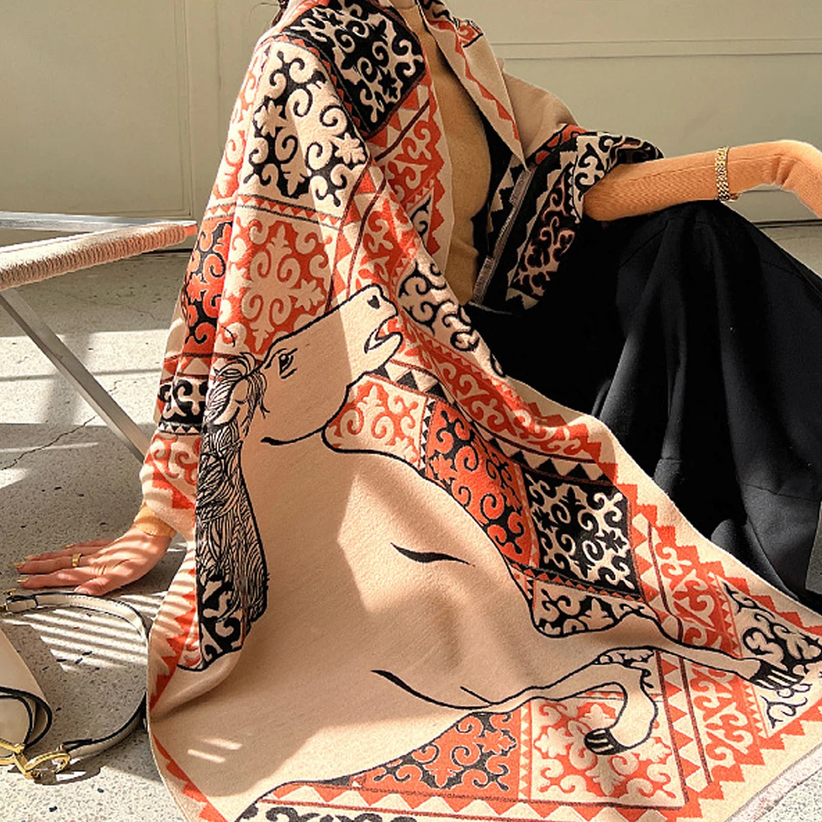 

Women's Scarves Horse Totem Printing Winter Thickened Imitation Cashmere Shawl Neck Protection Warm Soft Fashion Large Shawls