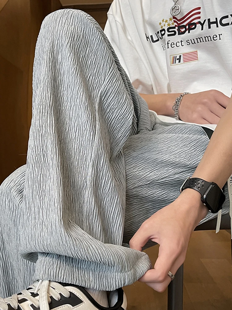 

Серебристые повседневные мужские летние легкие брюки из охлаждающего шелка, свободные, больших размеров, прямого кроя, струящиеся, длинные